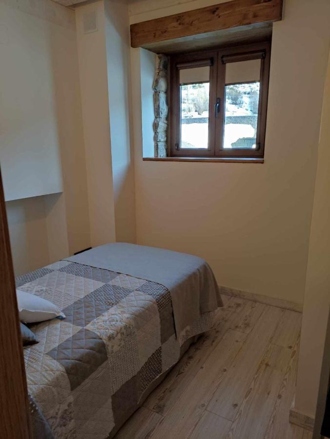 Casitas En Sallent En El Centro Villa Sallent de Gállego Esterno foto