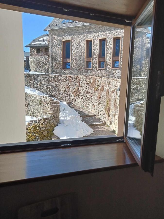 Casitas En Sallent En El Centro Villa Sallent de Gállego Esterno foto